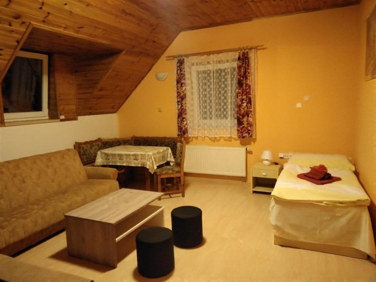 Apartman V Zachranne Stanici Pasicka Prosec  외부 사진